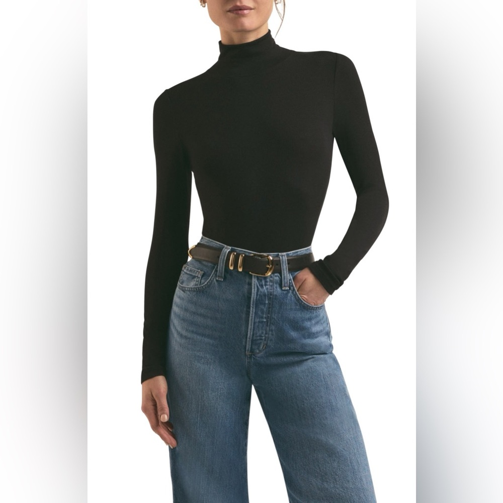 100% Cashmere Black Turtleneck Sweater - Picture 4 of 13